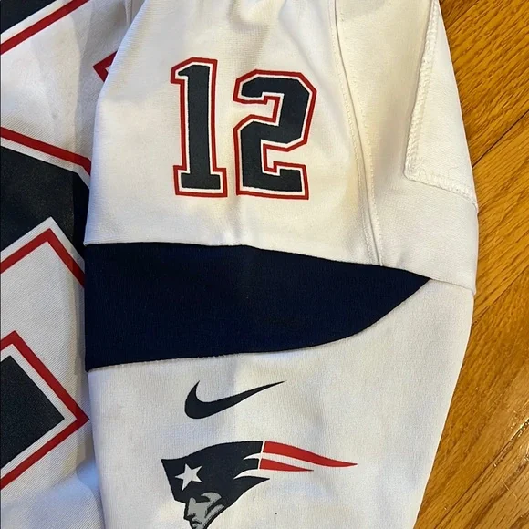 Nike Tom Brady #12 Kids Patriots Jersey size boys small (8) - Picture 8 of 11